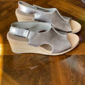 Comfortiva Silver Wedge Shoes with Textured Upper